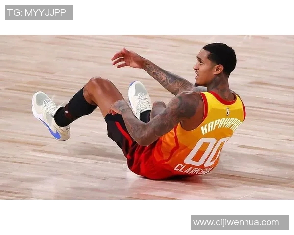 乔丹克拉克森在NBA赛场上的精彩表现与职业生涯回顾